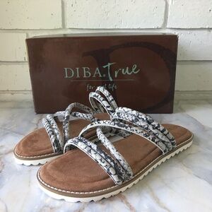Snake Print Cedar Cove Gray Leather Strappy Slide Sandals Diba True New